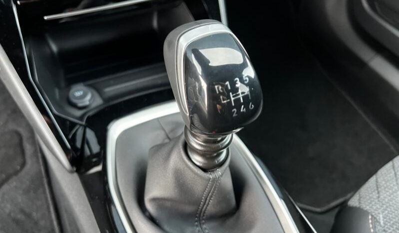 Peugeot 2008 ALLURE complet