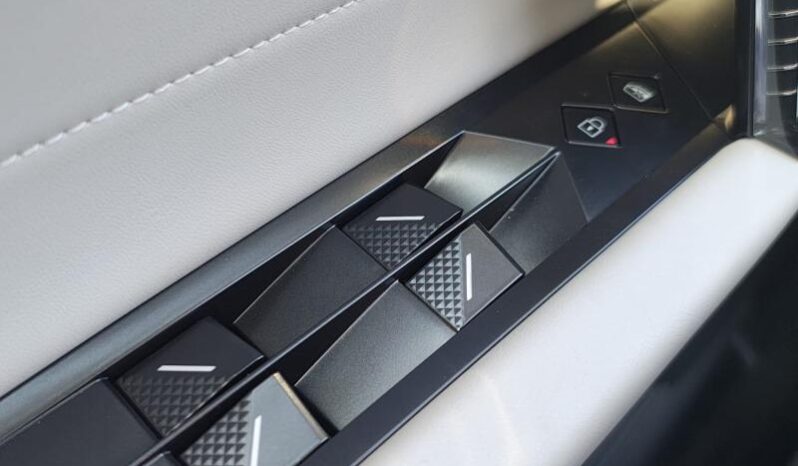 DS Automobiles N°8 PALLAS 74 KWH complet