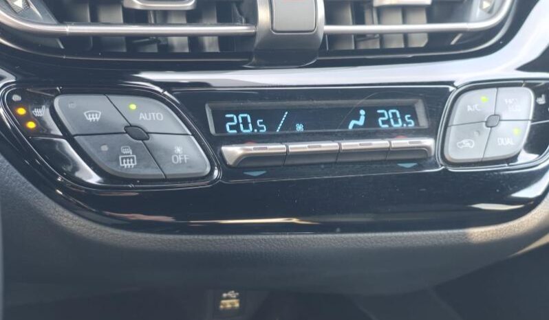 Toyota C-HR 1.8 Hybrid complet