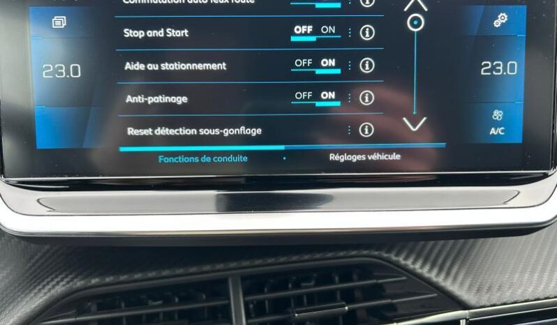 Peugeot 208 GT / EAT8 / Cuir! / Pano complet