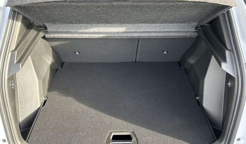 Peugeot 2008 Allure / MHEV / E-DSC6 complet