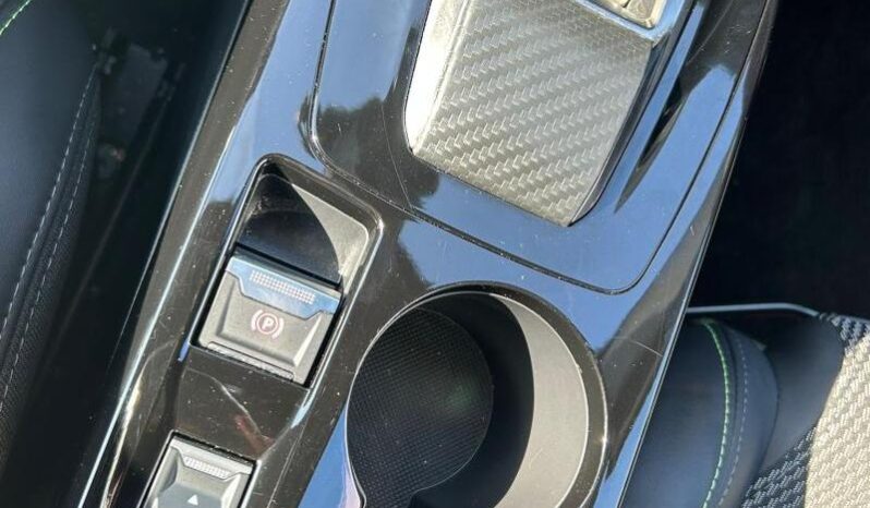 Peugeot 2008 GT / E-DSC6 / MHEV / 136ch complet