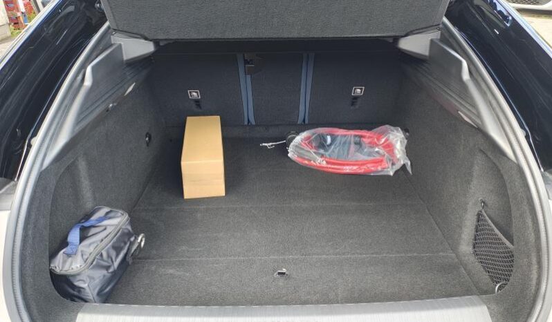 DS Automobiles N°8 LONG RANGE / JULES VERNE complet