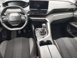 Peugeot 5008 Style / 7 places / 1.5 BlueHDI complet