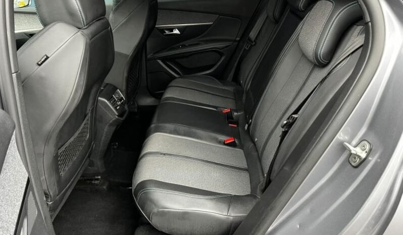 Peugeot 3008 Allure Pack / LED / Carplay complet