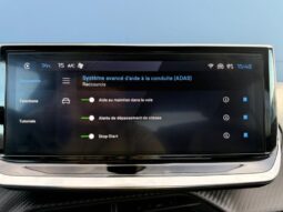 Peugeot 208 Allure / GPS / Carplay complet