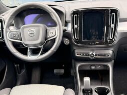 Volvo XC40 B3 / Mild Hybrid / Core complet
