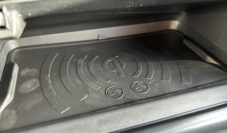 Peugeot 2008 Allure / MHEV / E-DSC6 complet