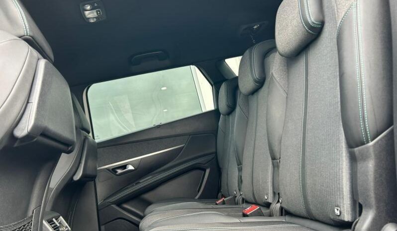 Peugeot 5008 Allure Pack / 1.5 BlueHDI / EAT8 complet