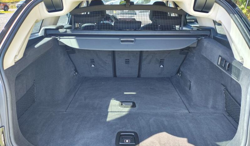 BMW Serie 3 318 Auto / Touring / Carplay complet