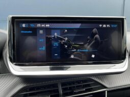 Peugeot 208 Allure / MHEV / E-DSC6 complet