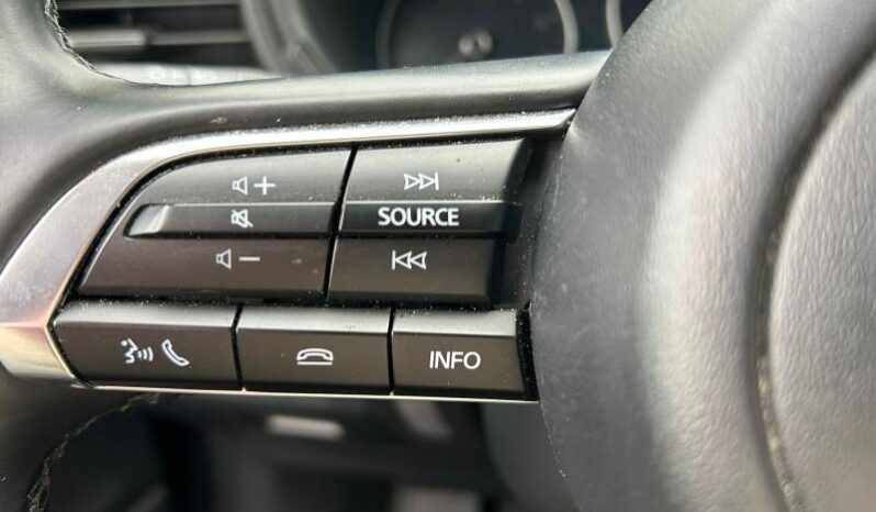 Mazda CX-30 E Skyactiv G / Nagisa complet