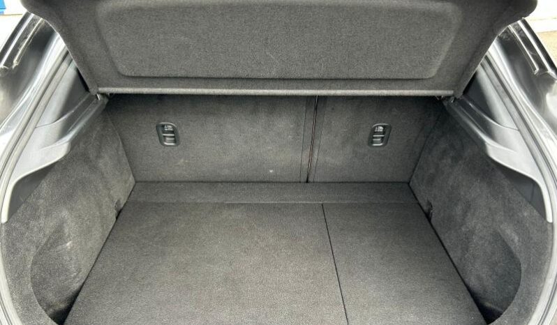 Mazda CX-30 E Skyactiv G / Nagisa complet