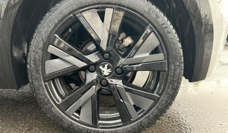 Peugeot 208 GT / EAT8 / Cuir! / Pano complet