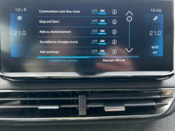 Peugeot 5008 Allure Pack / 1.5 BlueHDI / EAT8 complet