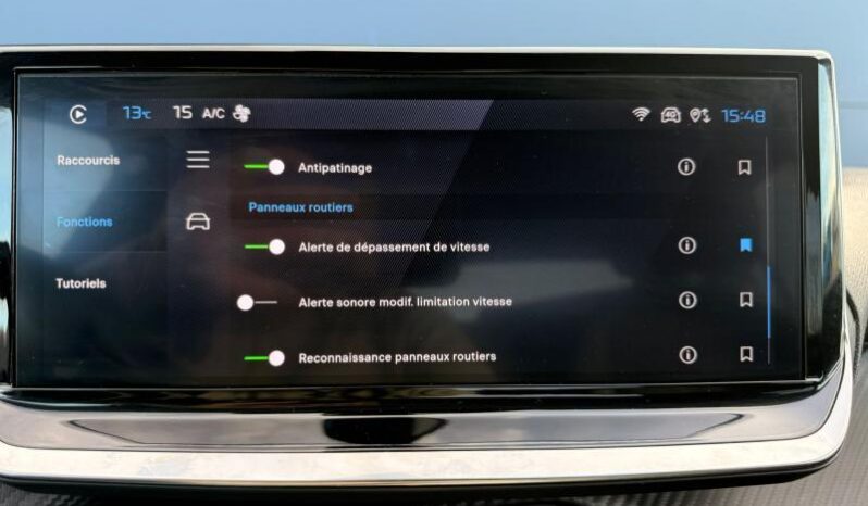 Peugeot 208 Allure / GPS / Carplay complet