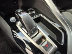 Peugeot 5008 Allure / EAT8 / 7 Places complet