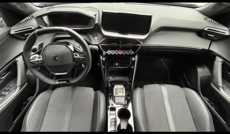 Peugeot 2008 GT / EAT8 / 130ch complet