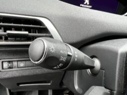 Peugeot 3008 Allure Pack / LED / Carplay complet