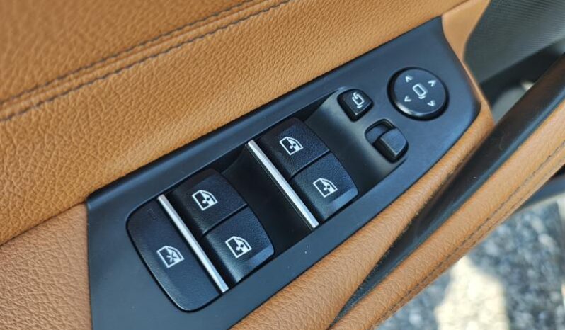 BMW Serie 5 518 Auto / Touring / Volant M complet