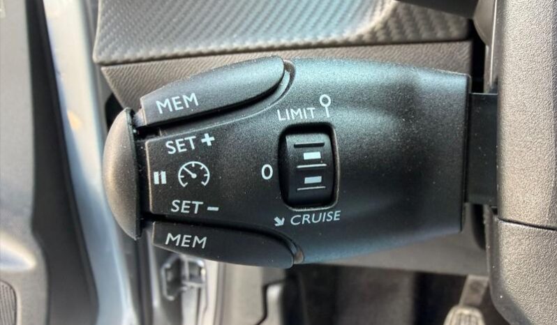 Peugeot 208 Allure complet