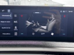 Peugeot 3008 325 Dual Motor / Launch Edition complet