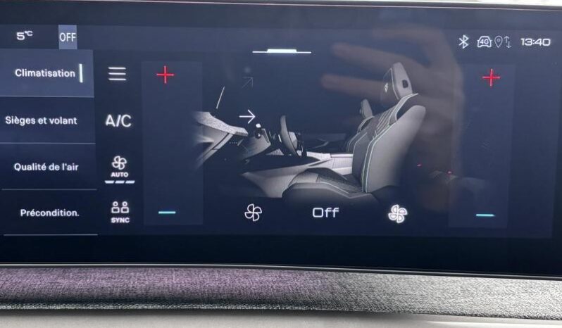 Peugeot 3008 325 Dual Motor / Launch Edition complet