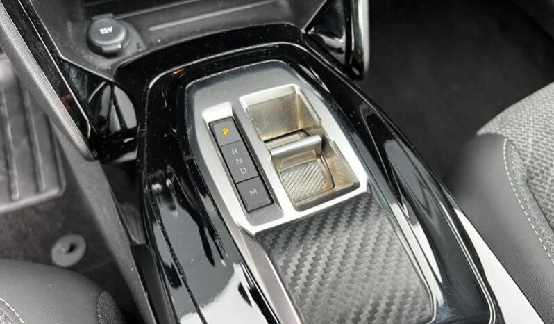 Peugeot 208 Allure / MHEV / E-DSC6 complet