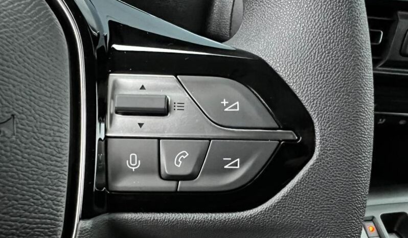 Peugeot Partner LIGHT STANDARD / EAT8 / 130ch complet
