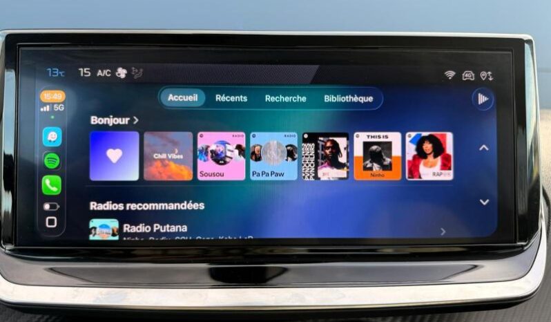 Peugeot 208 Allure / GPS / Carplay complet