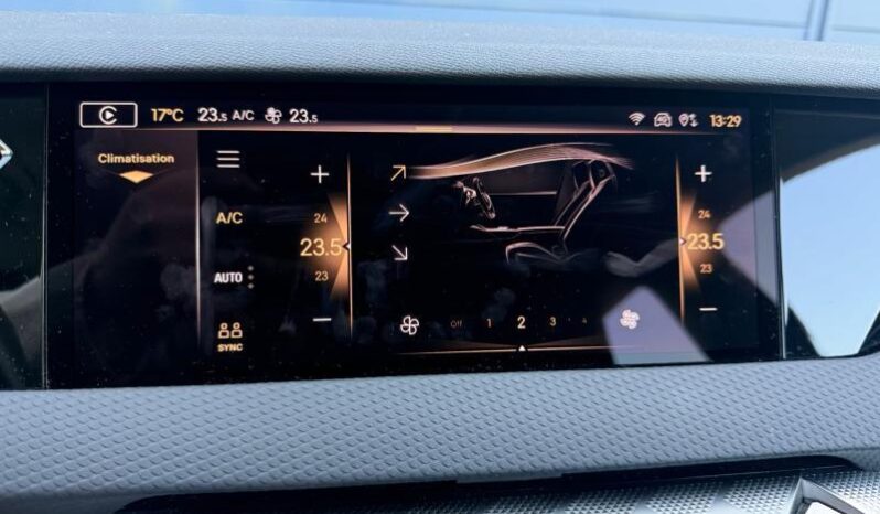 DS Automobiles DS 4 Bastille / 1.5 BlueHDi / EAT8 complet