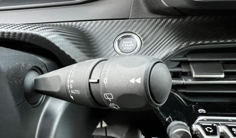 Peugeot 2008 ALLURE complet