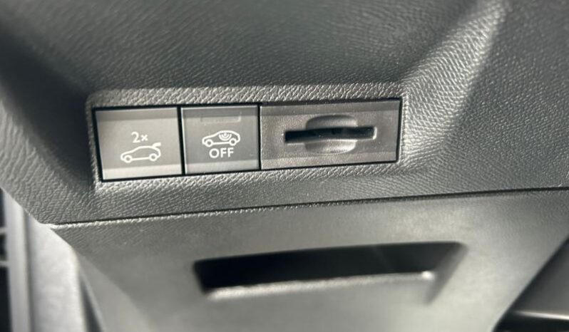 Peugeot 5008 GT / Hybrid / E-DSC6 complet