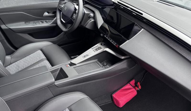 Peugeot 308 Allure / e-DCS6 / Carplay complet