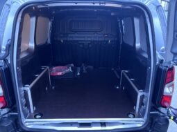 Peugeot e-Partner e-Partner / CarPlay / Heavy / 50 KWh complet