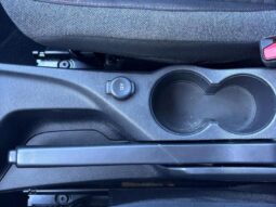 Peugeot 2008 Active / Carplay / 130ch complet