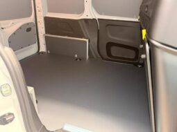 Peugeot Partner FOURGON M complet