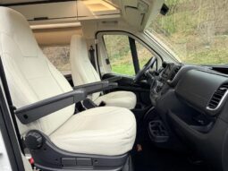 Motorhome McLouis Menfys 3 / 4 couchages / Maxi Prestige complet