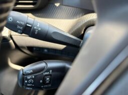 Peugeot 2008 Allure / Caméra / GPS complet