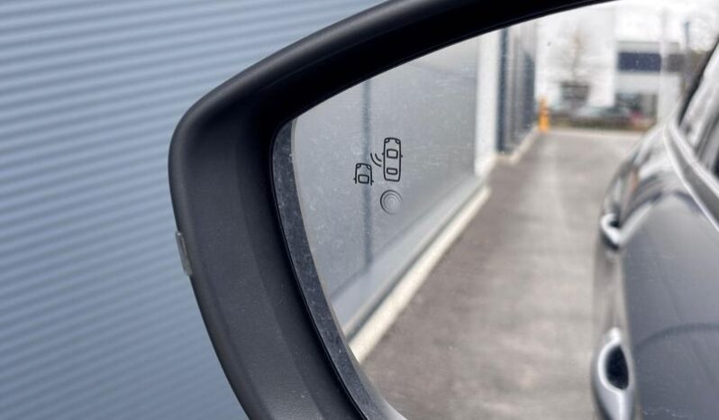 Peugeot 208 Allure / GPS / Carplay complet