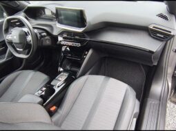 Peugeot 2008 Allure / EAT8 complet