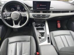Audi A4 S Tronic / Cuir / Avant complet