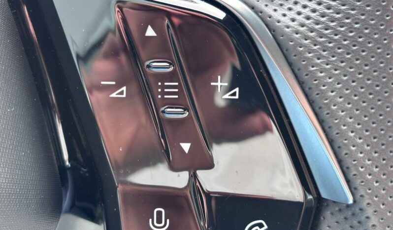 Peugeot 5008 GT complet