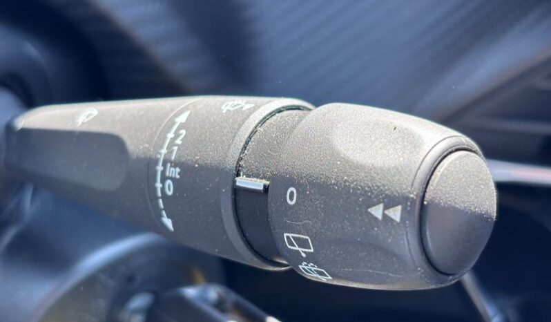 Peugeot 208 STYLE complet