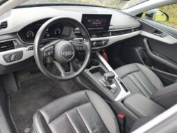 Audi A4 S Tronic / Cuir / Avant complet