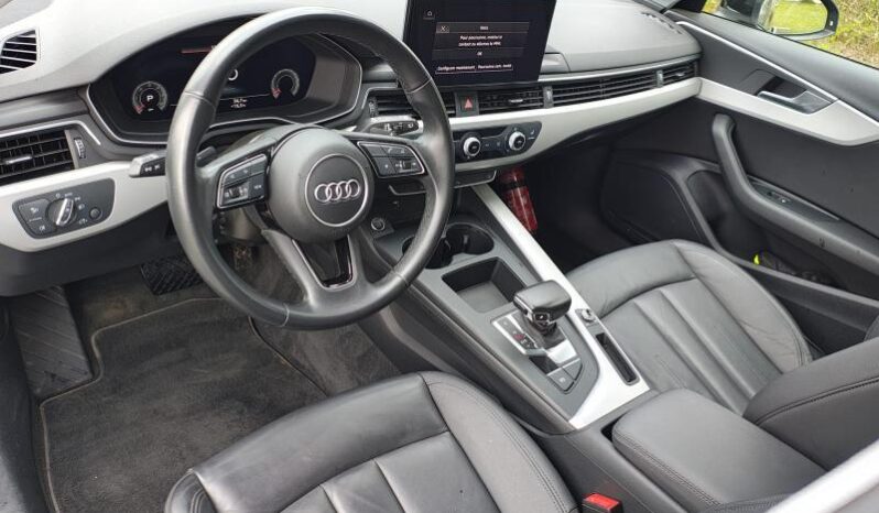 Audi A4 S Tronic / Cuir / Avant complet