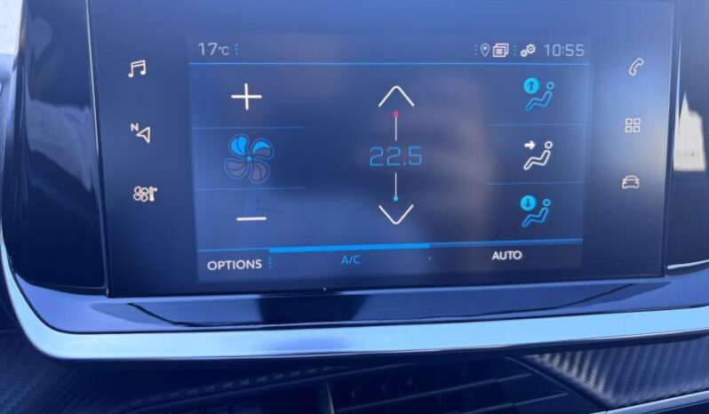 Peugeot 2008 Active / Carplay / 130ch complet