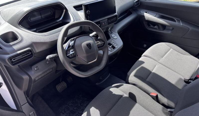 Peugeot Partner Taille M / 130ch / Carplay complet