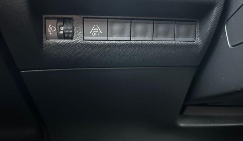 Peugeot 2008 Allure Pack / GPS complet