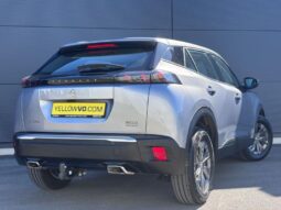 Peugeot 2008 Active / Carplay / 130ch complet